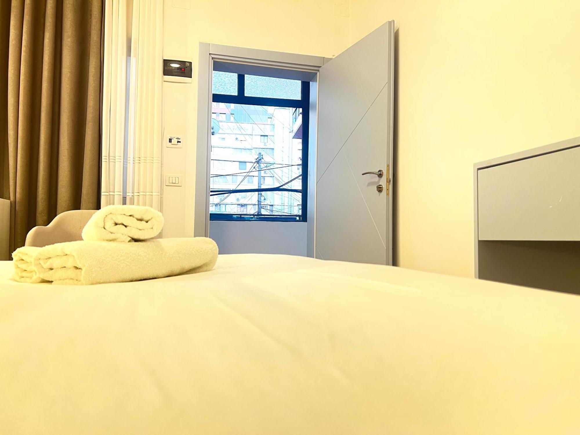 Tirana Square Hotel المظهر الخارجي الصورة