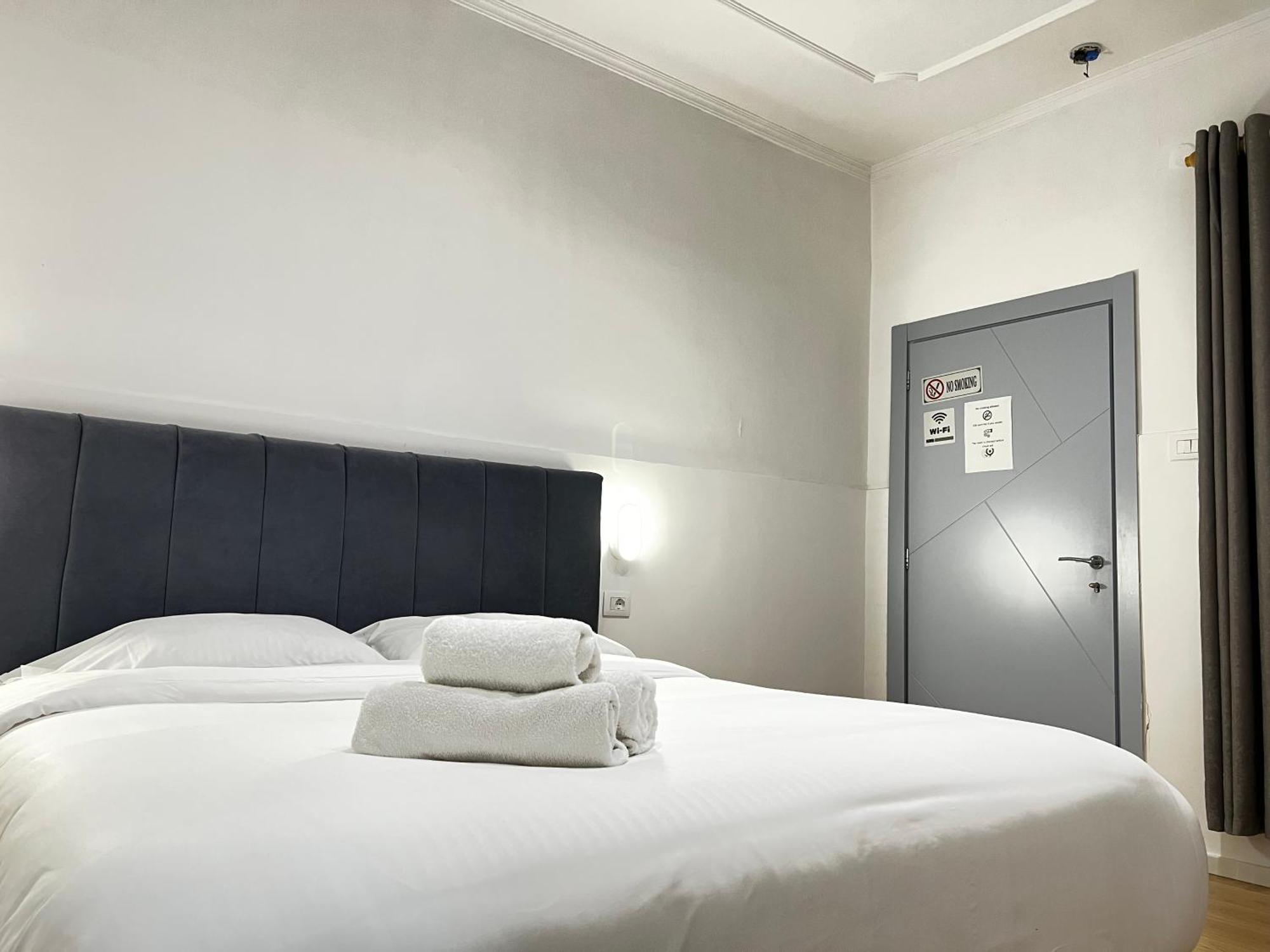 Tirana Square Hotel المظهر الخارجي الصورة